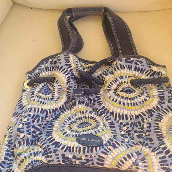 Purses & Backpacks - Picture 2 of 9